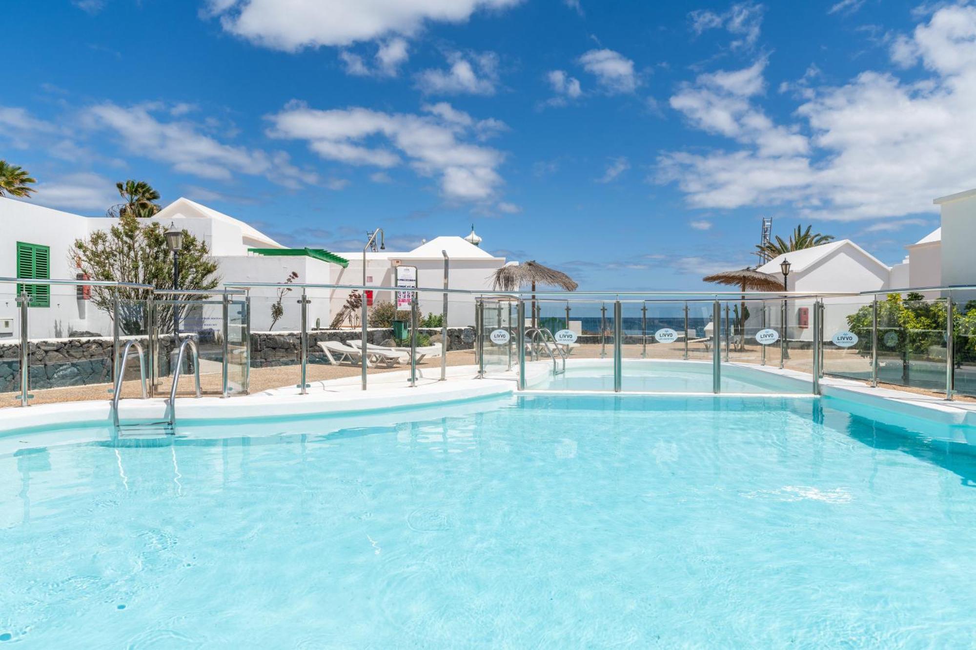 Bungalow Alma Ocean View Puerto del Carmen  Room photo